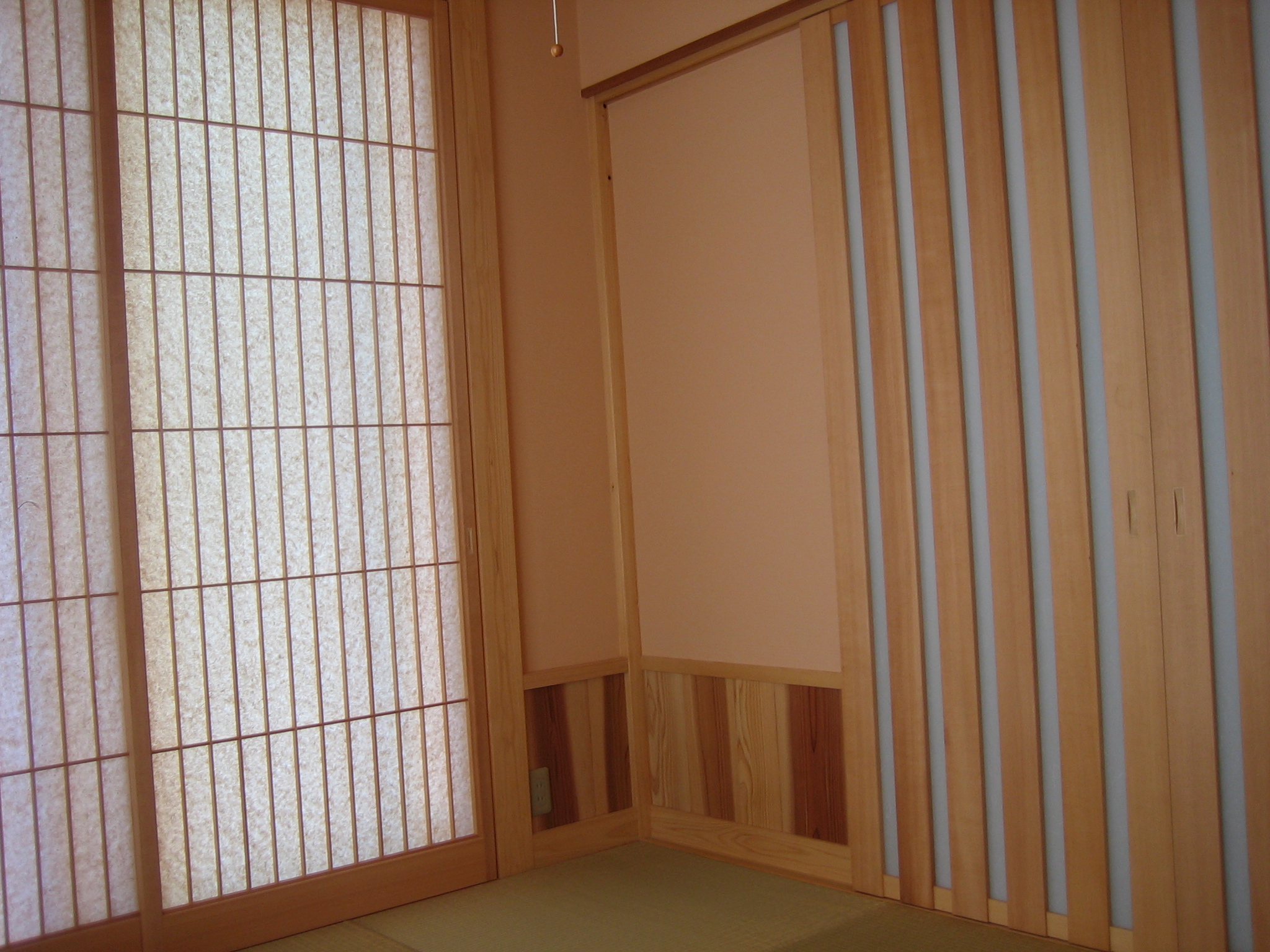 コテコテの和室を低コストで洋間へ
